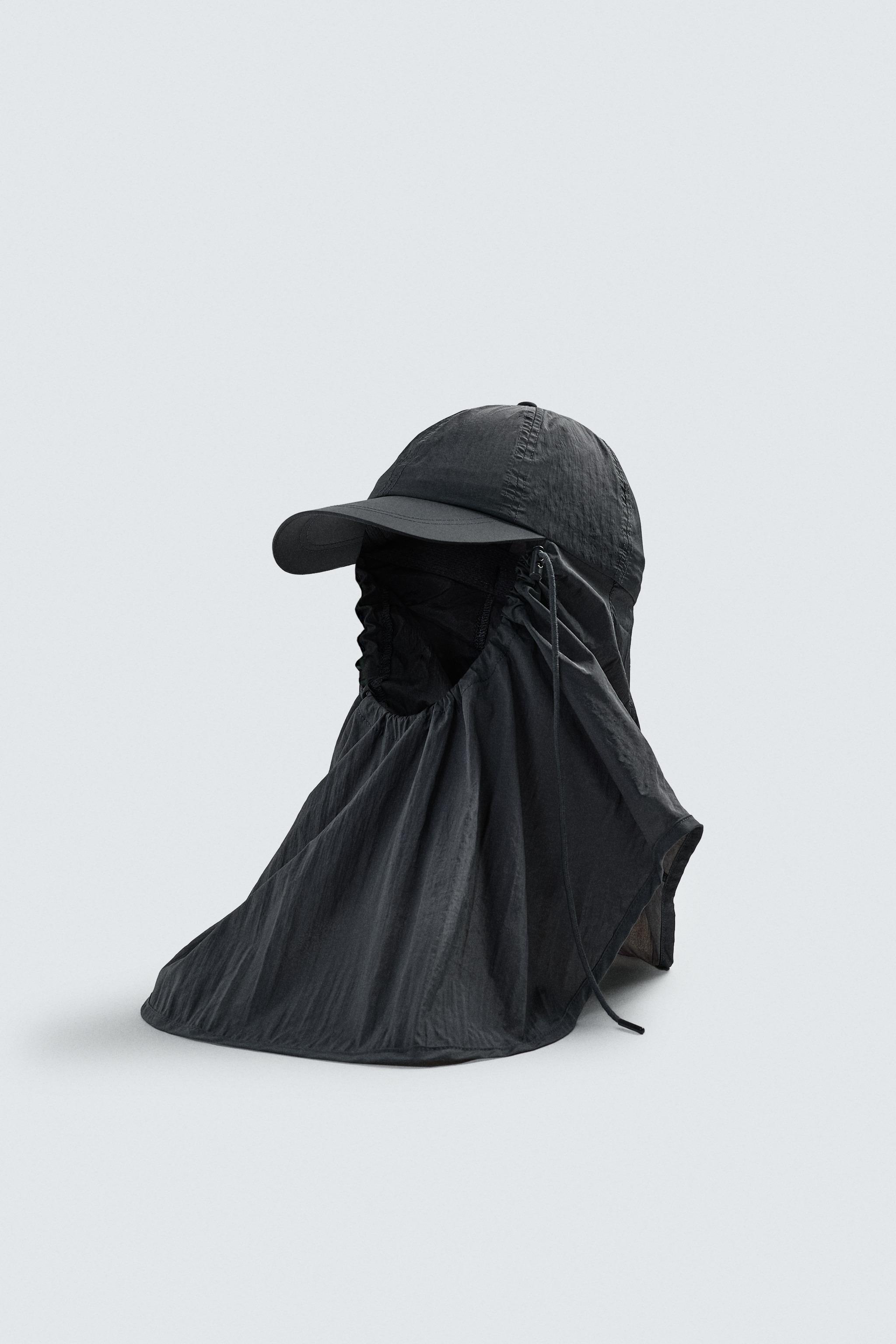 TECHNICAL HOOD CAP